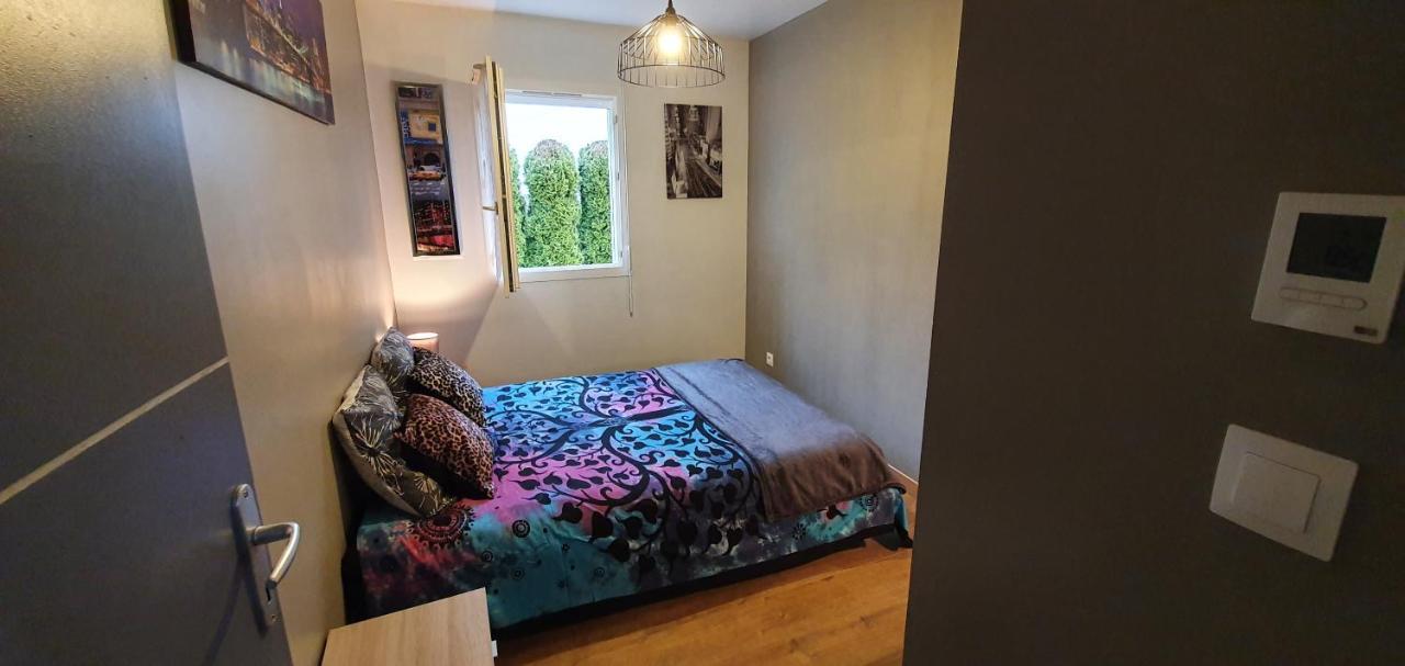2 Vraies Chambres Privees Au Calme Dans Villa De Campagne Plain-Pied 105M2 Avec Piscine A Montfaucon Montfaucon  Εξωτερικό φωτογραφία